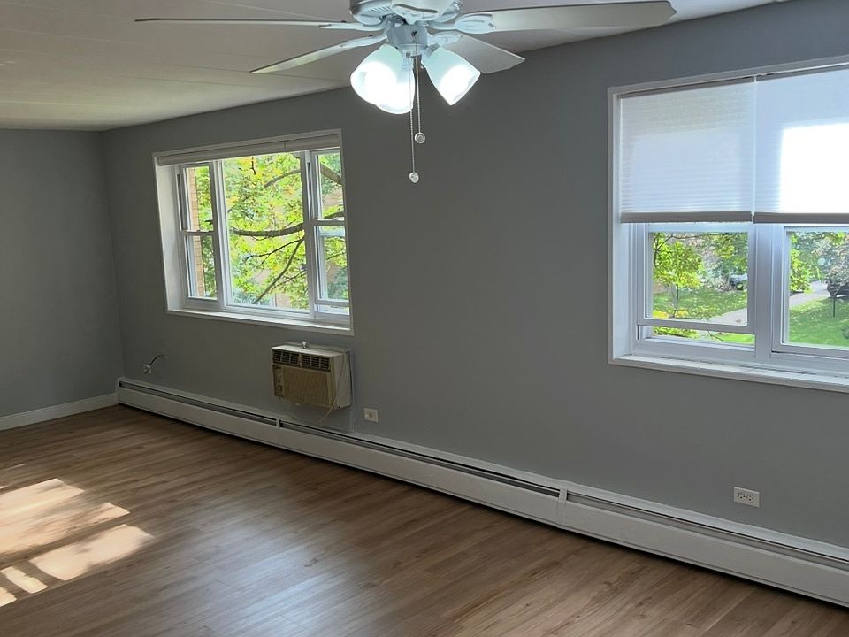 2nd image of 2035 W Granville Ave APT 314