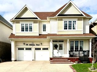 108 McWatters St, Hamilton, ON L0R 1C0
