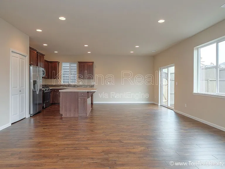 7252 NW Dusty Ter — Photo 4