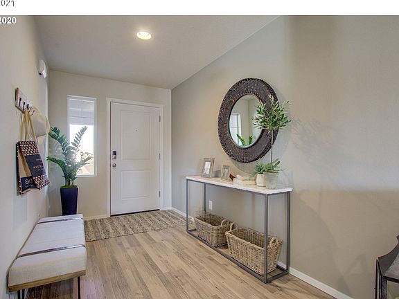 3rd image of 11328 NE 16th St
