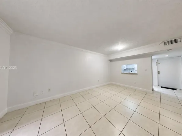 8275 SW 152nd Ave #D-209, Miami, FL 33193