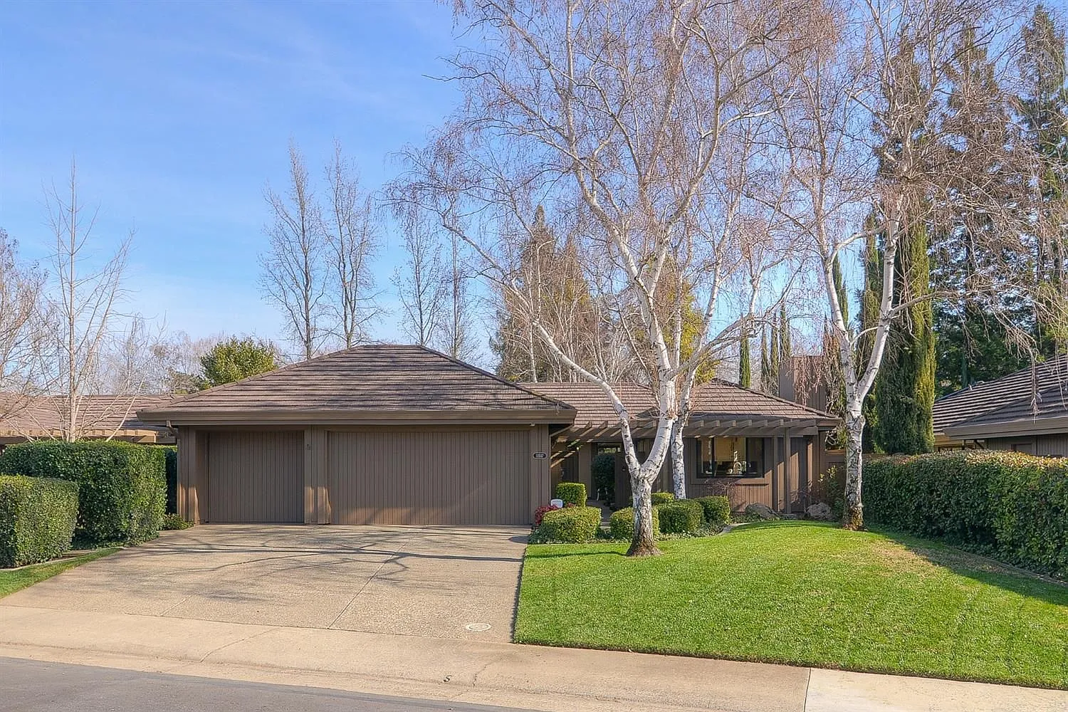 11517 Hesperian Cir photo 1