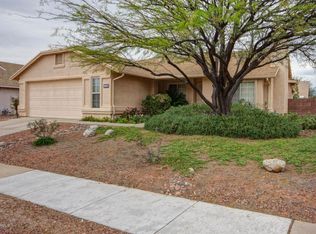 9601 E Lancashire Way, Tucson, AZ 85747