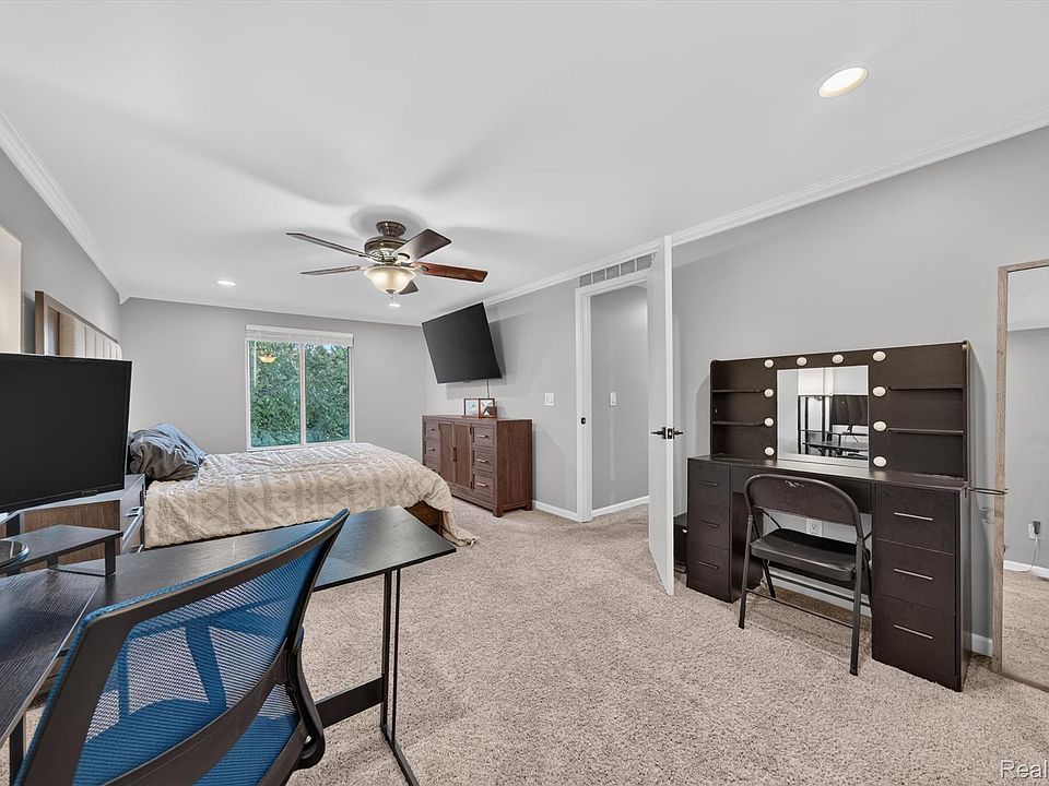 51116 S Foster Rd, photo 21
