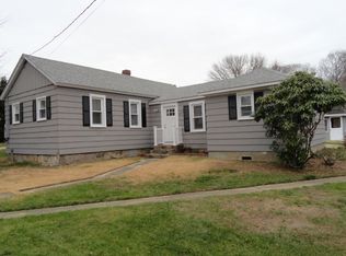 475 Old Colchester Rd, Uncasville, CT 06382