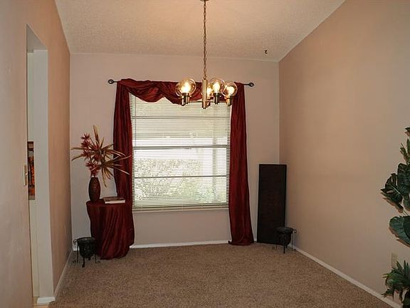 3rd image of 5823 Bitter Orange Ave