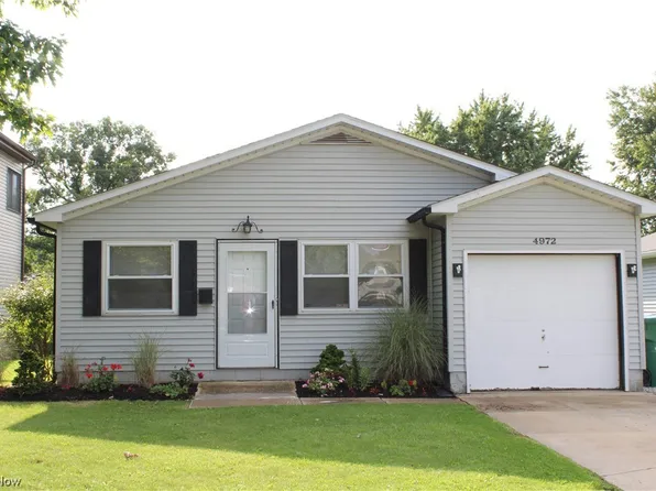 4972 Forest Rd, Mentor, OH 44060