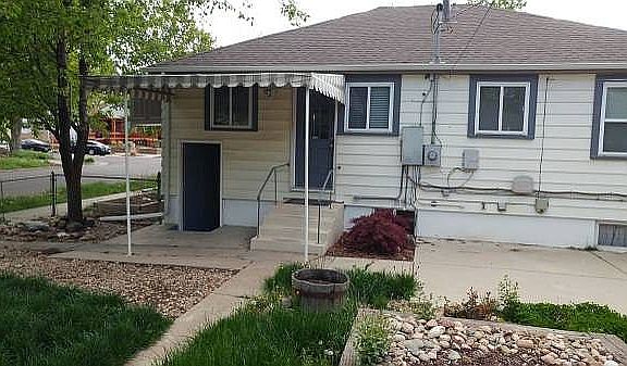Separate Entrance to Lower