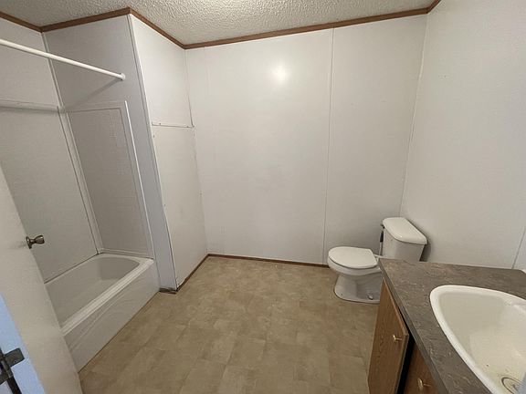 4th image of 514 35th Ave NW