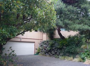 5512 SW Lander Pl, Seattle, WA 98116