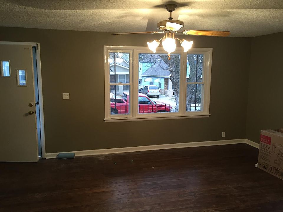 1st image of 47 S 8th St