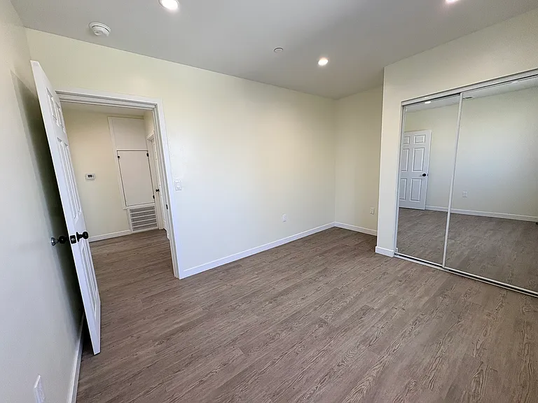 4859 W 112th St — Photo 21