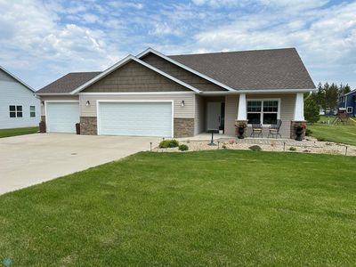 879 Longview Dr, Detroit Lakes, MN, 56501