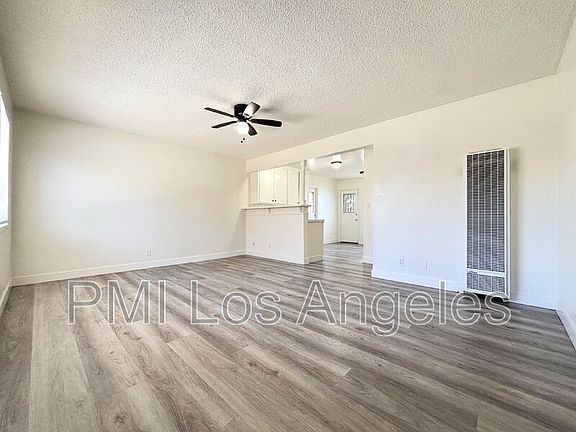 3rd image of 12714 1/2 Kalnor Ave