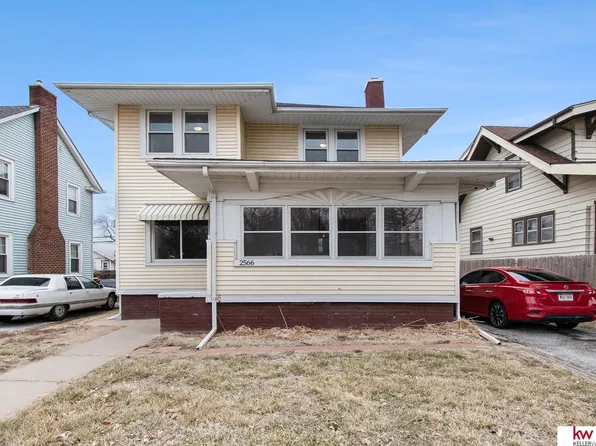 2566 Redick Ave, Omaha, NE 68112