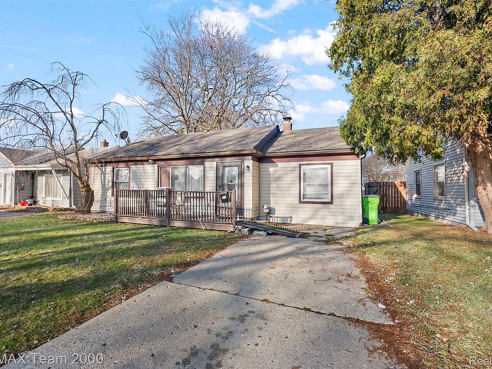 1st image of 26153 Nagel St