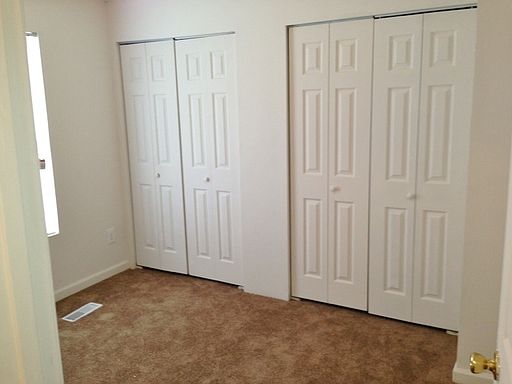 3rd image of 1121 N Belleview Pl