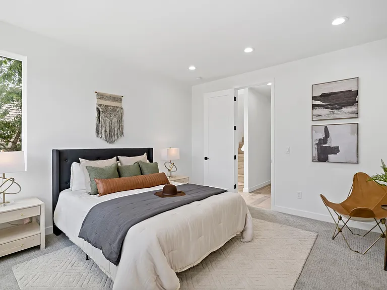 1417 Benton St — Photo 17