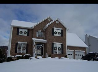 51 Stoney Brook Ct, Fletcher, NC 28732