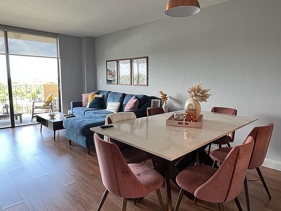 4th image of 2350 NE 135th St APT 1001