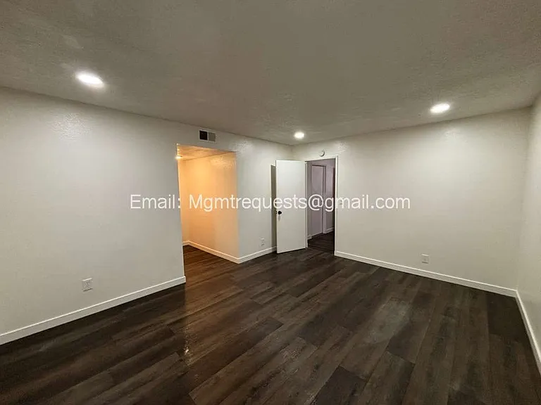 803 Worcester Ave #3 — Photo 18