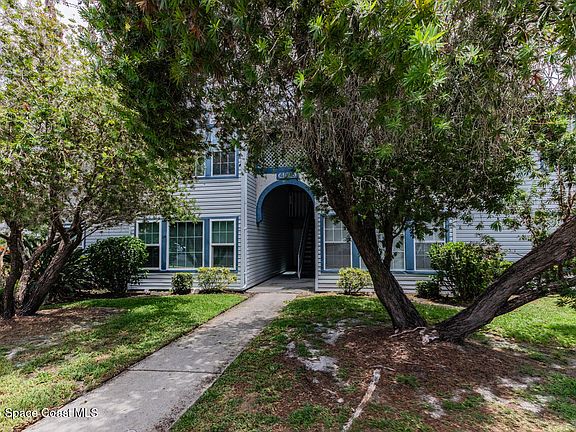 2nd image of 4895 Lake Waterford Way W #2207