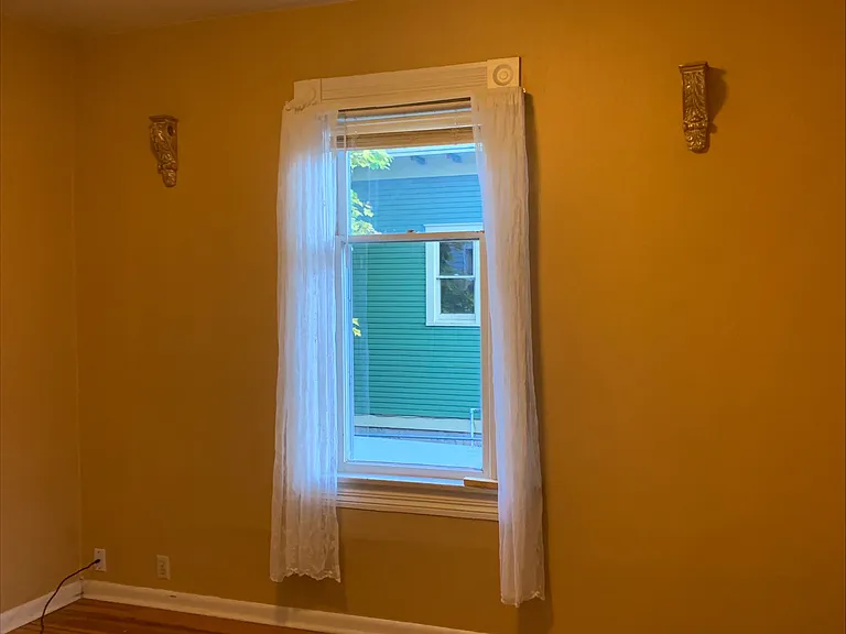 1215 N Weber St — Photo 13