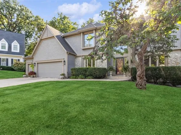 11910 Bluejacket St, Overland Park, KS 66213