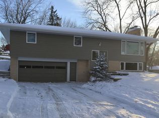 1348 20th St NW, Rochester, MN 55901