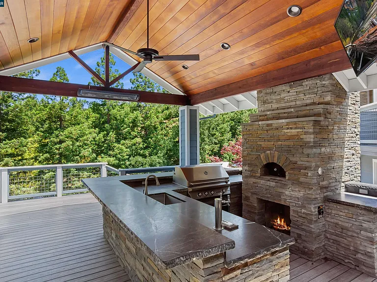 2324 Saddleback Dr — Photo 70
