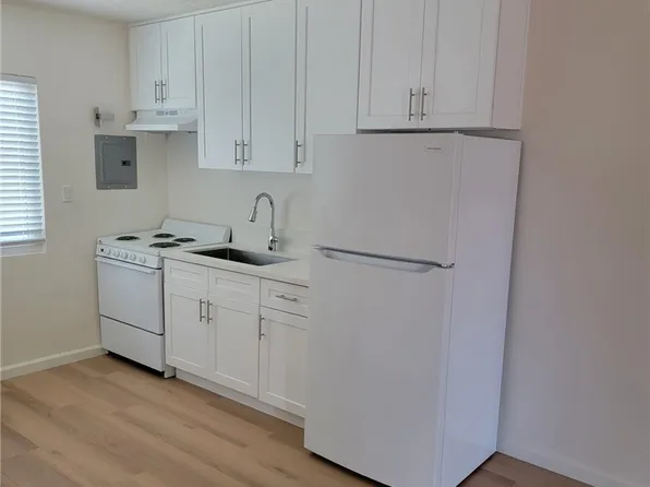 620 Illinois Ct APT 2, El Segundo, CA 90245