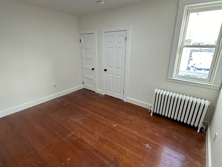 493 Lynn St #4 — Photo 18