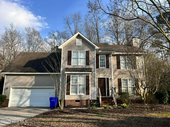 2107 Sir Raleigh Ct, Greenville, NC 27858