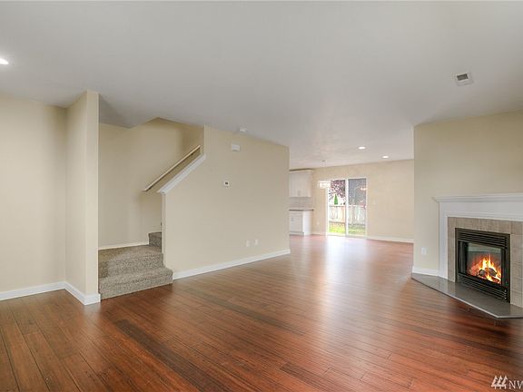 3rd image of 10502 193rd Street Ct E