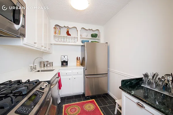 Sold by Compass | media 8