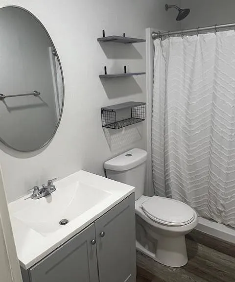 Romo Dr — Photo 8