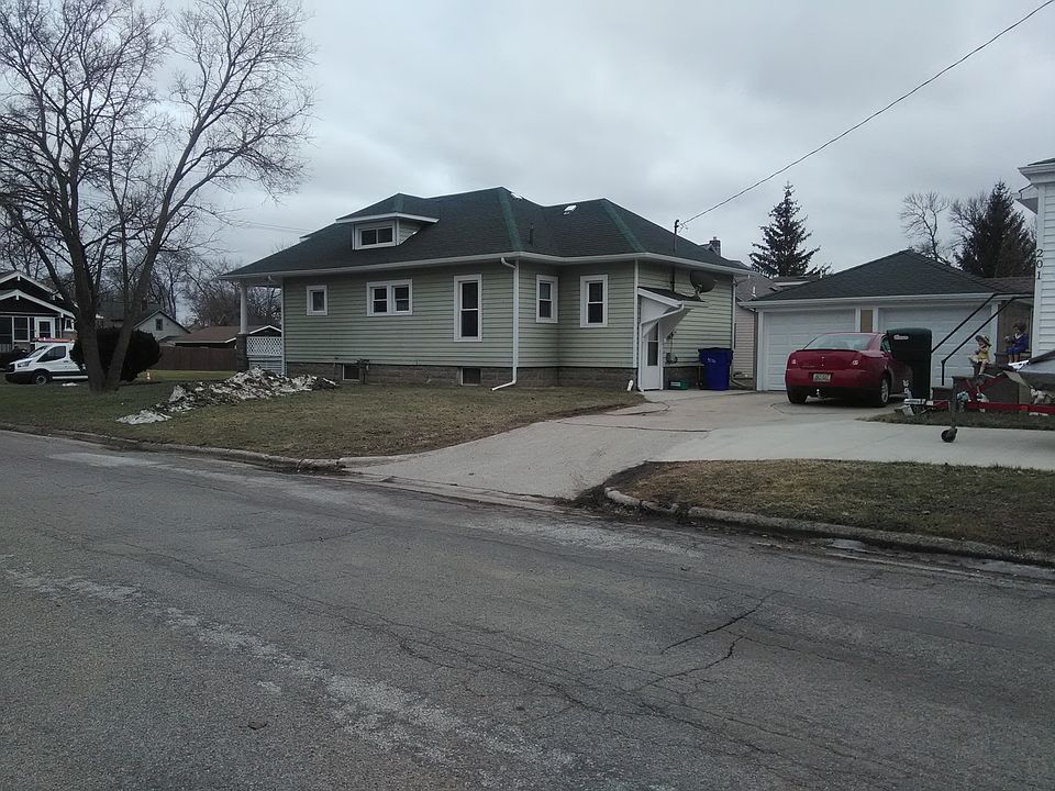 1st image of 201 W Osage St