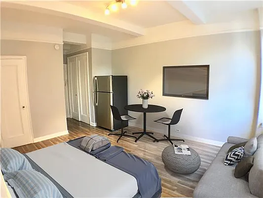 Sold by Stephen P. Wald | media 12