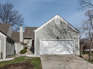 9630 NE Cherry Ct, Kansas City, MO 64155