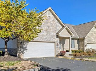 7871 Linksview Cir, Westerville, OH 43082