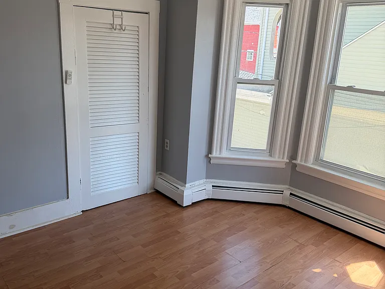 40 Rogers Ave #2 — Photo 9
