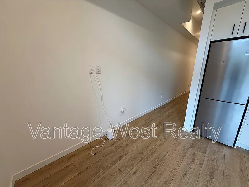 1 bed, 1.0 bath, $1,650 — Photo 3