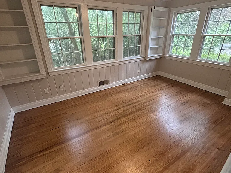8 Pine Dr — Photo 14