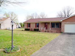840 Cindy Dr, Paducah, KY 42003