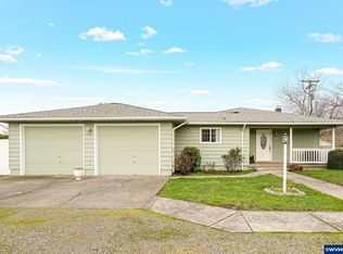 579 E Robidoux St, Stayton, OR 97383