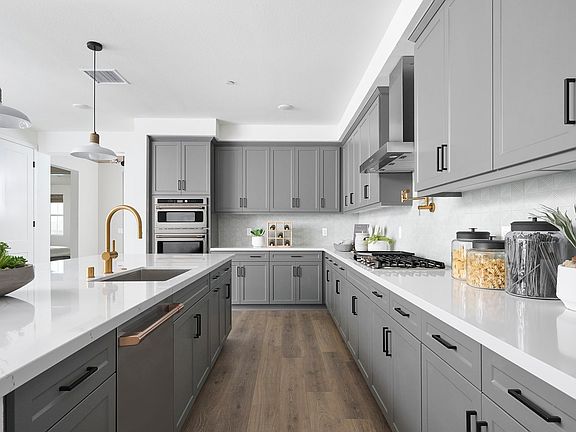 Sycamore at Shady View by Trumark Homes Plan 6 Chino Hills, CA