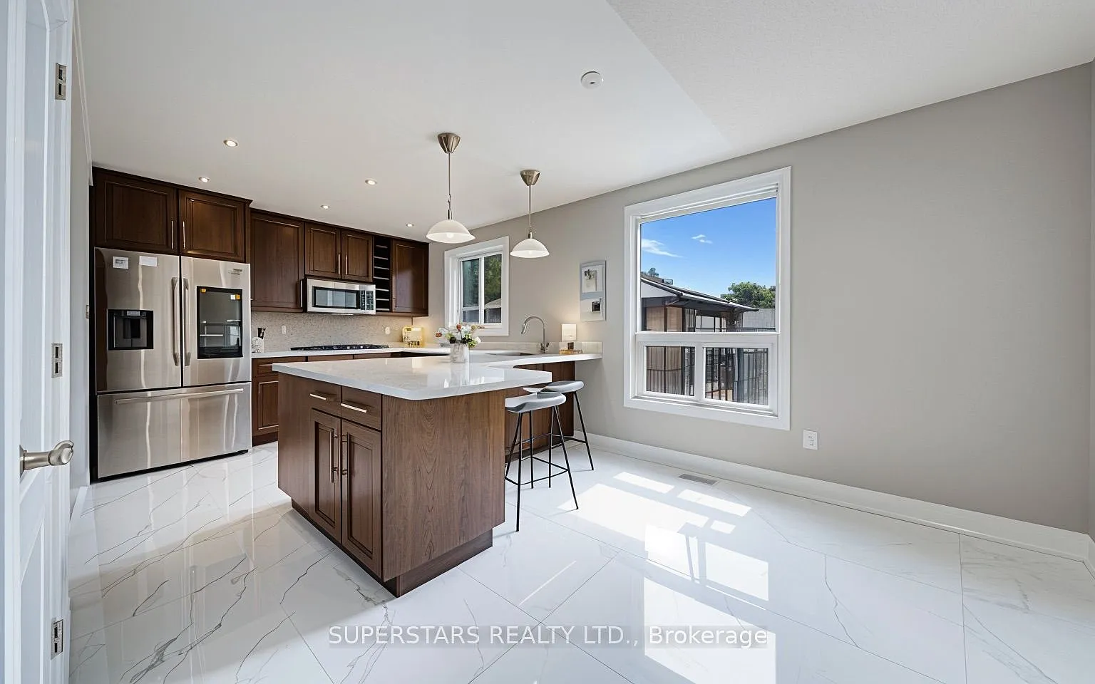 5 bed, $4,600 — Photo 4