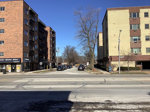 4th image of 7840 W North Ave APT 4I
