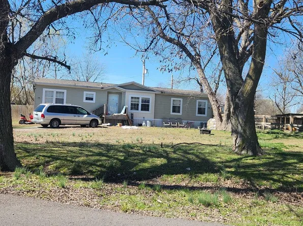 517 S Tennessee Ave, Columbus, KS 66725