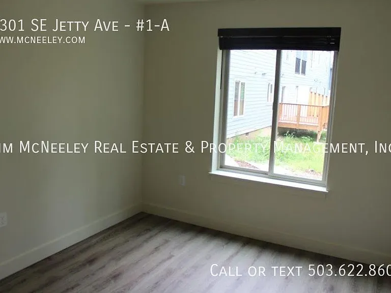 1301 SE Jetty Ave #1-A — Photo 11